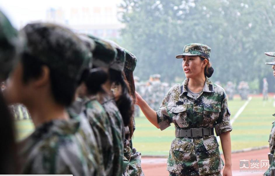 现女神教官,郑州大学,军训,爽赞网